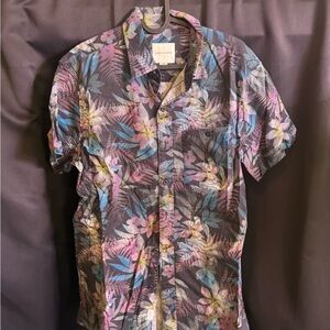 American Eagle Outfitters Multicolor Floral Men's Shirt